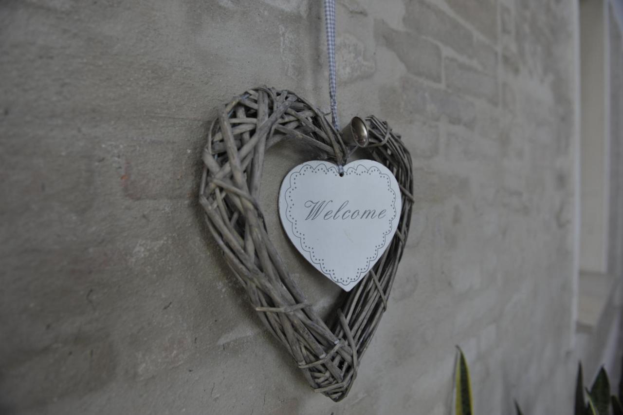B&B Corte Cornalino Roverbella ภายนอก รูปภาพ