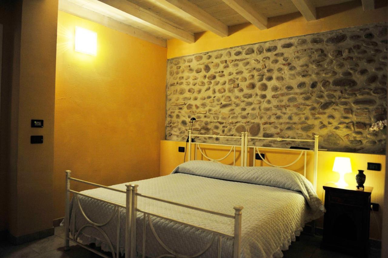 B&B Corte Cornalino Roverbella ภายนอก รูปภาพ